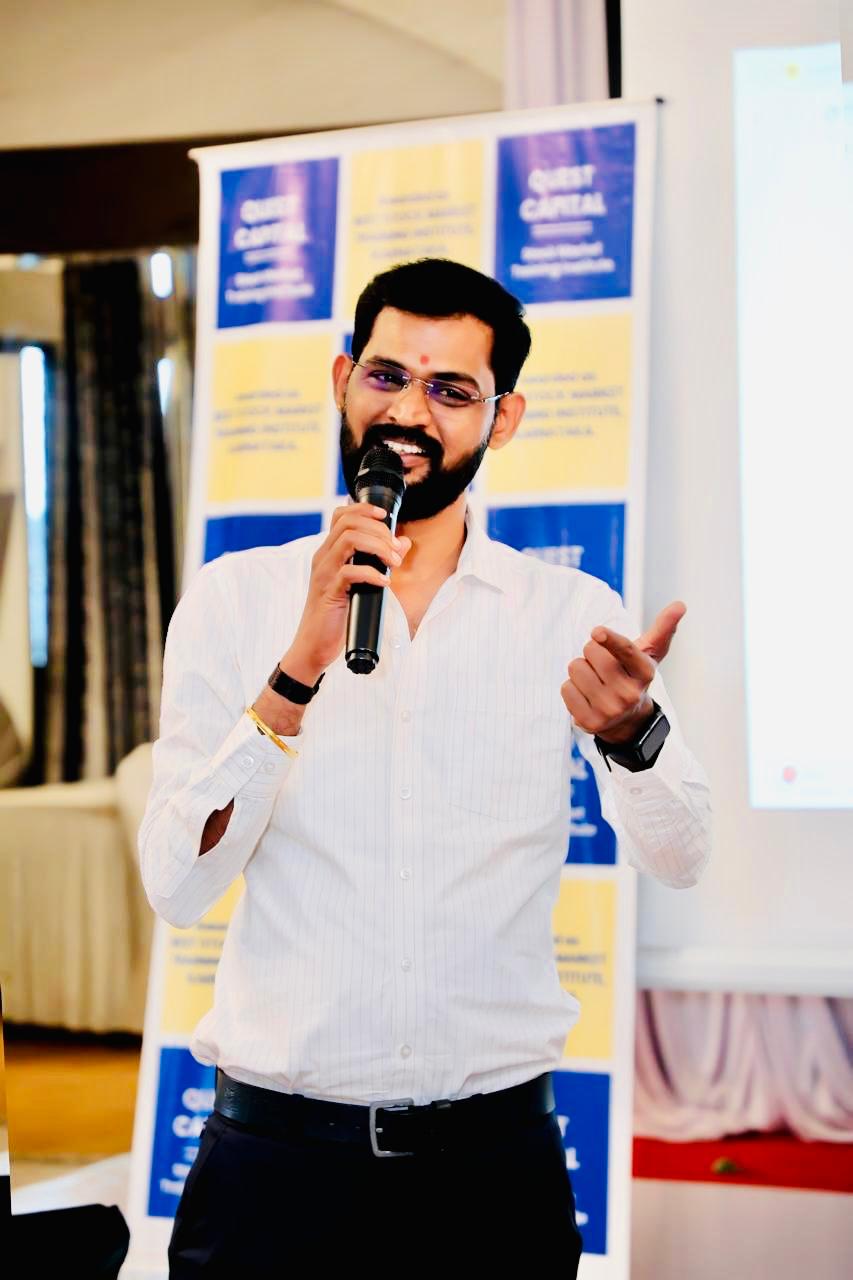 Mohan R, Senior Technical Analysis Expert at Quest Capital Institute with 8+ Years of trading experience